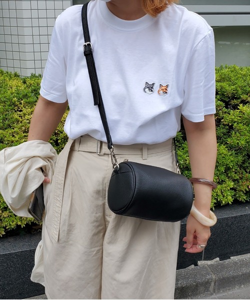 Doux archives（ドゥアルシーヴ）の「ドラム型ミニショルダーＢａｇ（ショルダーバッグ・レディース・ブラック/ブラウン/アイボリー・FREE）」の5枚目の写真