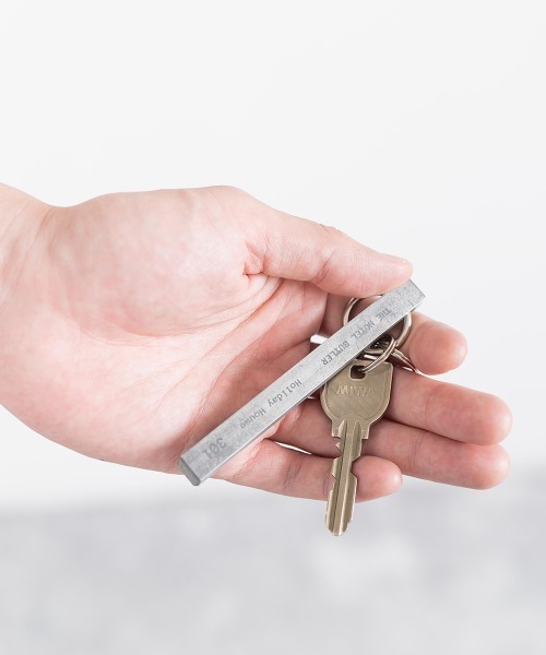 Butler Verner Sails（バトラーヴァーナーセイルス）の「Butler Verner Sails バトラーバーナーセイルズ 日本製 アンティーク ルームキーリング JA-2570（キーホルダー・メンズ・A/B/C・ONESIZE）」の2枚目の写真