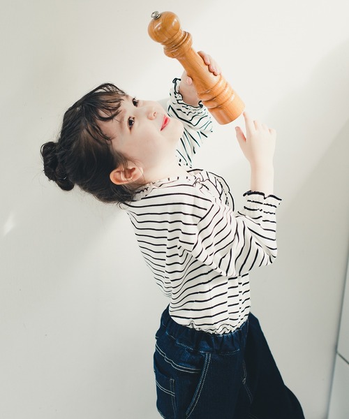 BRANSHES（ブランシェス）の「衿つき長袖Tシャツ（Tシャツ/カットソー・キッズ・ブラック/キャメル・130cm/140cm/120cm/100cm/150cm/90cm/110cm）」の3枚目の写真