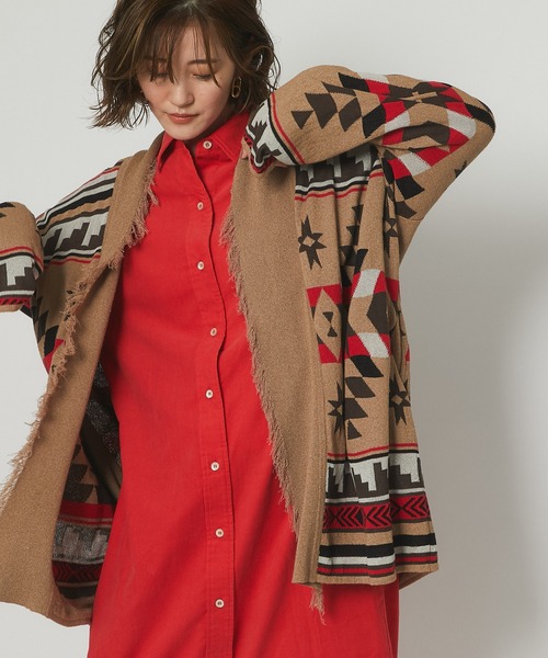 RIVE DROITE（リヴドロワ）の「コーディネートの主役　メキシカンラグジャガードニットカーディガン（カーディガン/ボレロ・レディース・ブルー/ベージュ・FREE）」の12枚目の写真