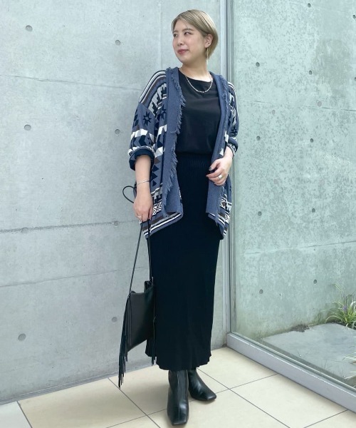 RIVE DROITE（リヴドロワ）の「コーディネートの主役　メキシカンラグジャガードニットカーディガン（カーディガン/ボレロ・レディース・ブルー/ベージュ・FREE）」の6枚目の写真