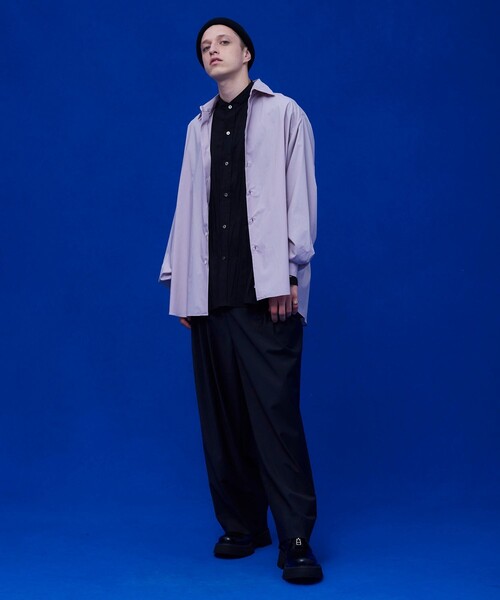 UNITED TOKYO（ユナイテッドトウキョウ）の「アームボリュームシャツ（シャツ/ブラウス・メンズ・パープル/ホワイト/ブラック・FREE）」の4枚目の写真