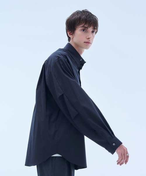 UNITED TOKYO（ユナイテッドトウキョウ）の「アームボリュームシャツ（シャツ/ブラウス・メンズ・パープル/ホワイト/ブラック・FREE）」の2枚目の写真