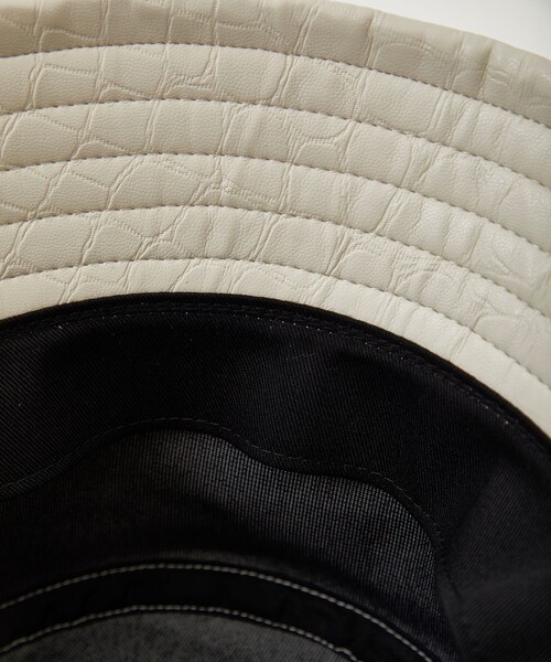 UNITED TOKYO（ユナイテッドトウキョウ）の「Emboss synthetic leather バケッタハット（ハット・メンズ・ブラック/アイボリー・FREE）」の17枚目の写真