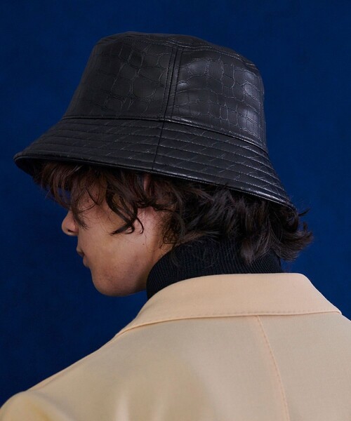 UNITED TOKYO（ユナイテッドトウキョウ）の「Emboss synthetic leather バケッタハット（ハット・メンズ・ブラック/アイボリー・FREE）」の8枚目の写真