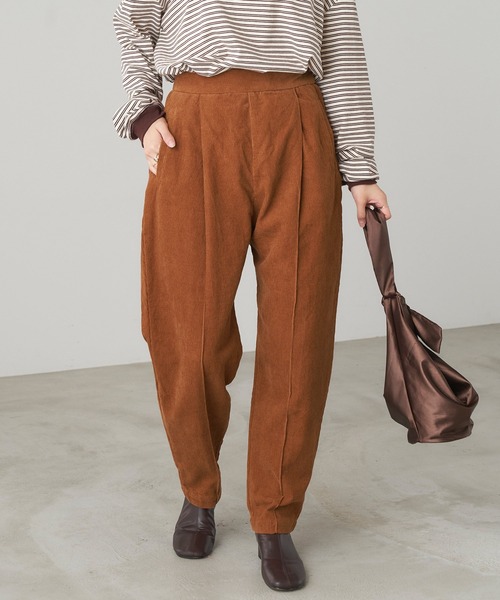 Chaco closet(チャコ クローゼット)の「コーデュロイテーパードパンツ(その他パンツ・レディース・ベージュ/ブラウン/ミント/ライトベージュ/テラコッタ・FREE)」の3枚目の写真