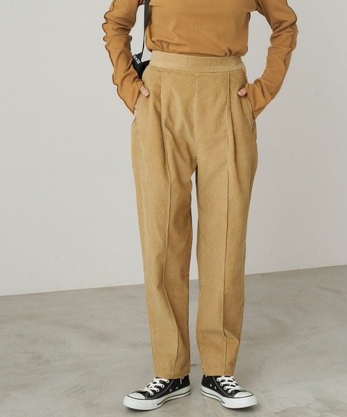 Chaco closet(チャコ クローゼット)の「コーデュロイテーパードパンツ(その他パンツ・レディース・ベージュ/ブラウン/ミント/ライトベージュ/テラコッタ・FREE)」の6枚目の写真