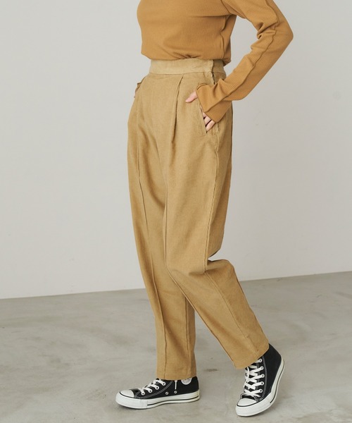 Chaco closet(チャコ クローゼット)の「コーデュロイテーパードパンツ(その他パンツ・レディース・ベージュ/ブラウン/ミント/ライトベージュ/テラコッタ・FREE)」の7枚目の写真