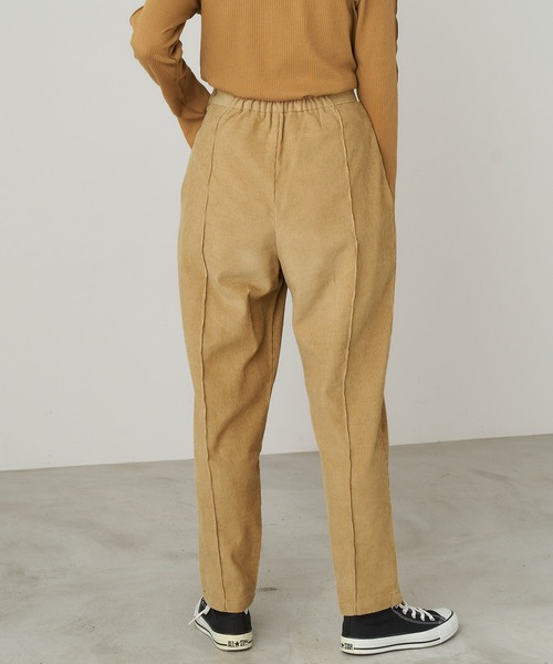 Chaco closet(チャコ クローゼット)の「コーデュロイテーパードパンツ(その他パンツ・レディース・ベージュ/ブラウン/ミント/ライトベージュ/テラコッタ・FREE)」の8枚目の写真