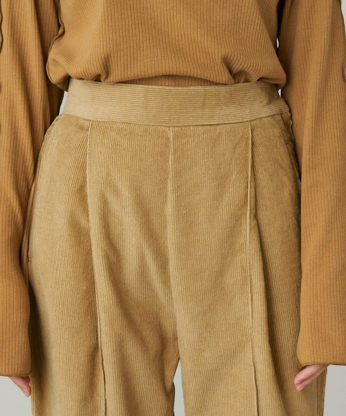Chaco closet(チャコ クローゼット)の「コーデュロイテーパードパンツ(その他パンツ・レディース・ベージュ/ブラウン/ミント/ライトベージュ/テラコッタ・FREE)」の18枚目の写真