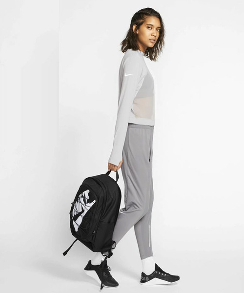 NIKE（ナイキ）の「NIKE/ナイキ バックパック HAYWARD 2.0 BA5883-013（バックパック/リュック・メンズ・ブラック×ホワイト・FREE）」の8枚目の写真