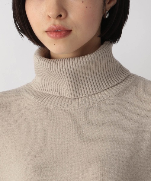 LOWRYS FARM（ローリーズファーム）の「タートルネックニットワンピース　216078（ワンピース・レディース・ブラック/ブルー/グリーン/アイボリー・FREE）」の18枚目の写真