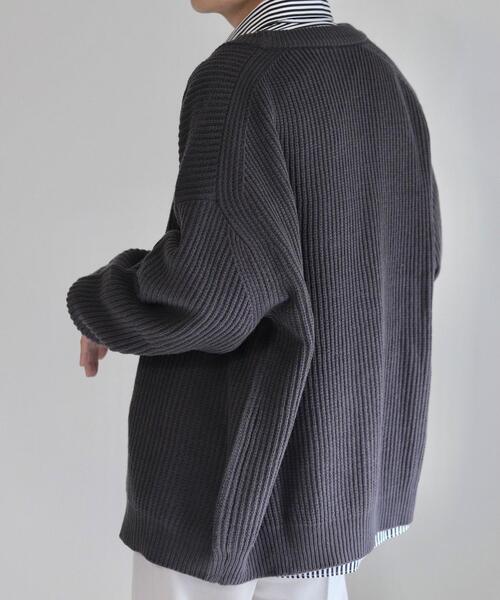 coen by Mr.SZK（コーエンバイミスタースズキ）の「ドロップショルダールーズカーディガン【coen × Mr.SZK】（カーディガン/ボレロ・メンズ・ベージュ/オレンジ/グレー・SMALL/MEDIUM/LARGE/X-LARGE）」の21枚目の写真
