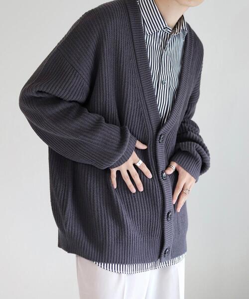 coen by Mr.SZK（コーエンバイミスタースズキ）の「ドロップショルダールーズカーディガン【coen × Mr.SZK】（カーディガン/ボレロ・メンズ・ベージュ/オレンジ/グレー・SMALL/MEDIUM/LARGE/X-LARGE）」の22枚目の写真