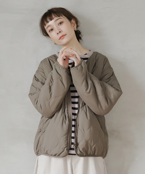 studio CLIP（スタディオクリップ）の「リバーシブルボアキルトブルゾン（ブルゾン・レディース・グレー/カーキ/ライトブルー/モカ・FREE）」の6枚目の写真