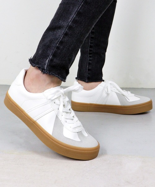 GERMAN TRAINER（ジャーマントレーナー）の「AAA+ /  ジャーマントレーナー ミリタリースニーカー (2404)（スニーカー・レディース・ホワイト/ブラック/ブラック×ブラック/カーキ/グレー/ベージュ/ブラウン/ダークブラウン/ネイビー/ホワイト×ホワイト/キャメル/シルバー/ライトブラウン・41/40/37/43/45/39/38/42/36/44/35）」の20枚目の写真