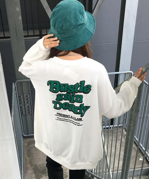 INGNI（イング）の「Back発泡ロゴスウェットチュニック（Tシャツ/カットソー・レディース・ホワイト×グリーン/グリーン/ホワイト×ブルー/ブラック/オートミール・M）」の2枚目の写真