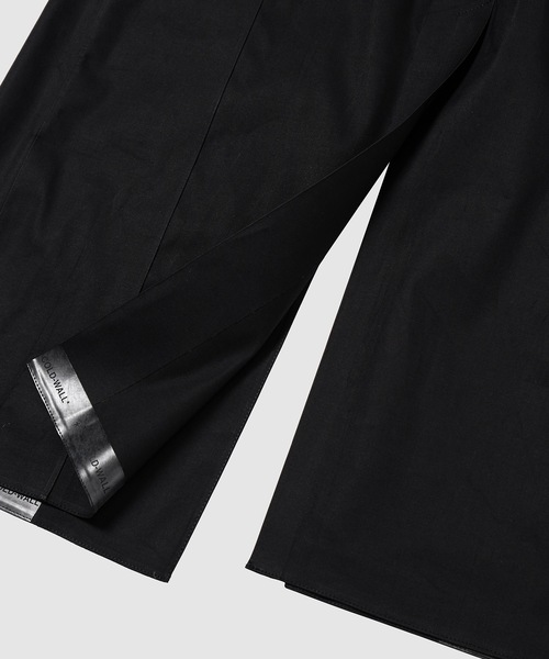 A-COLD-WALL*(アコールドウォール)の「MACKINTOSH LONG COAT(チェスターコート・メンズ・ブラック/ブルー系その他・M/L)」の6枚目の写真