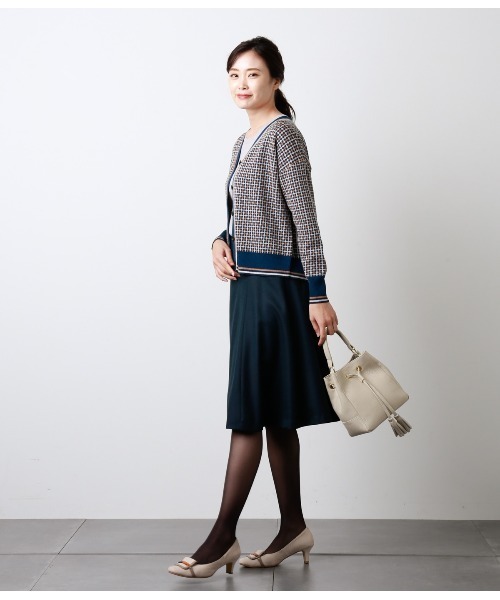 NEWYORKER(ニューヨーカー)の「シャンブレーボタニー 知的サーキュラースカート(スカート・レディース・グリーン系その他3/ダークグレー・7号/13号/11号)」の6枚目の写真