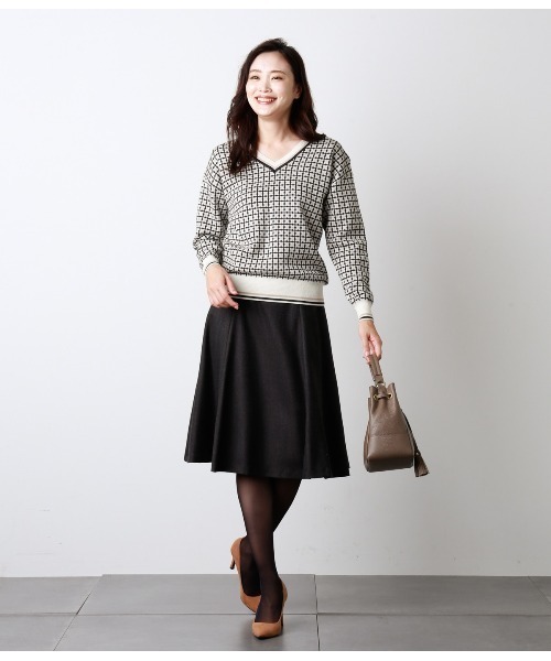 NEWYORKER(ニューヨーカー)の「シャンブレーボタニー 知的サーキュラースカート(スカート・レディース・グリーン系その他3/ダークグレー・7号/13号/11号)」の11枚目の写真