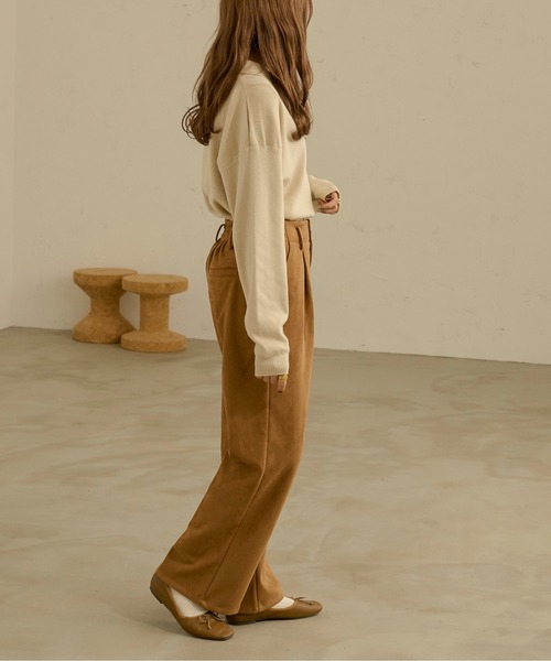 Ambre Neige(アンブルネージュ)の「フェイクスウェードセミフレアパンツ/【WEB/EC限定商品】(スラックス・レディース・アイボリー/モカ/ライトブラウン・FREE)」の18枚目の写真