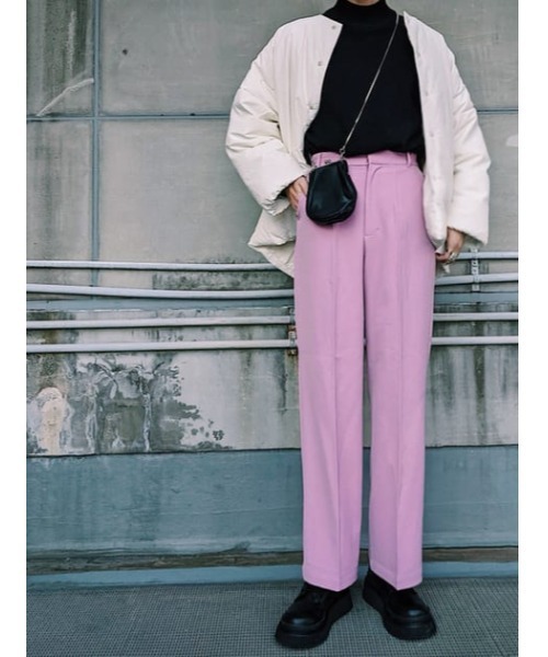 MOUSSY（マウジー）の「CENTER PRESS TUCK パンツ（その他パンツ・レディース・ブラック/ライトパープル/ライトベージュ・1/2/0）」の7枚目の写真