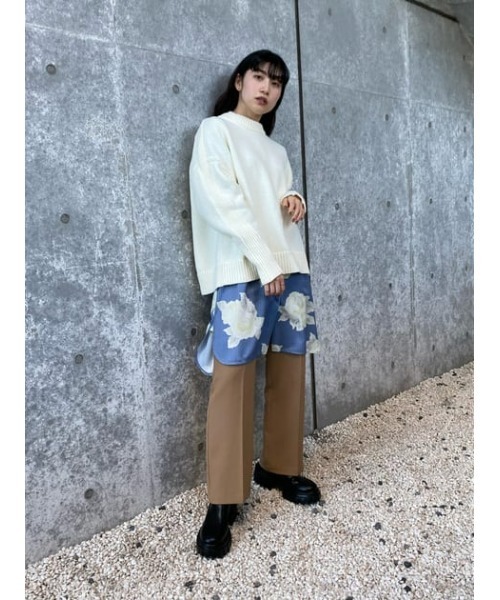 MOUSSY（マウジー）の「CENTER PRESS TUCK パンツ（その他パンツ・レディース・ブラック/ライトパープル/ライトベージュ・1/2/0）」の13枚目の写真