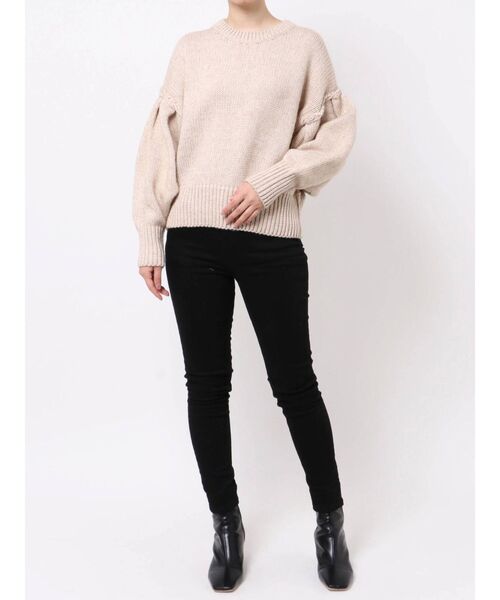 LAGUNAMOON（ラグナムーン）の「スリーブタックフォルムニットプルオーバー（ニット/セーター・レディース・ブラウン/アイボリー・FREE）」の13枚目の写真