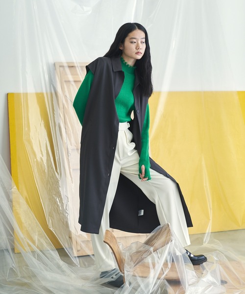 VACANCY(ヴァカンシー)の「トリプルタックテーパードパンツ(その他パンツ・レディース・グリーン/ブラック/ホワイト・LARGE/MEDIUM/SMALL)」の14枚目の写真