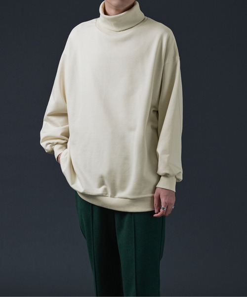 Ellno Loset（エルノロゼット）の「リブタートルスウェット（スウェット・メンズ・ブラック/アイボリー/ダークグリーン・MEDIUM/LARGE）」の2枚目の写真