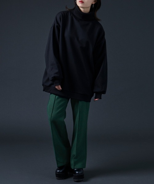 Ellno Loset（エルノロゼット）の「リブタートルスウェット（スウェット・メンズ・ブラック/アイボリー/ダークグリーン・MEDIUM/LARGE）」の13枚目の写真