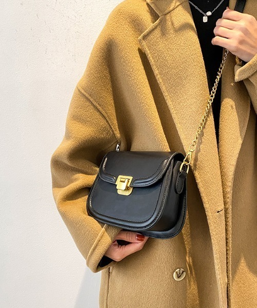 .KOM(ドットコム)の「『.kom/ドットケーオーエム』チェーンデザイン ミニショルダーバッグ(ショルダーバッグ・レディース・ダークブラウン/ブラック/ブラウン・FREE)」の15枚目の写真