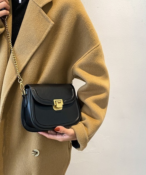 .KOM(ドットコム)の「『.kom/ドットケーオーエム』チェーンデザイン ミニショルダーバッグ(ショルダーバッグ・レディース・ダークブラウン/ブラック/ブラウン・FREE)」の7枚目の写真