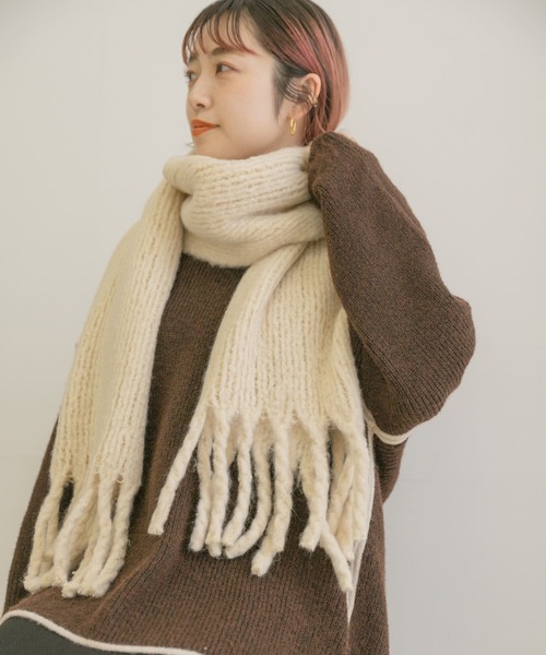 ITEMS URBANRESEARCH（アイテムズ アーバンリサーチ）の「リサイクルラッセルストール（ストール/ショール・レディース・ピンク/グレー/オフホワイト/ロイヤルブルー・ONE）」の2枚目の写真