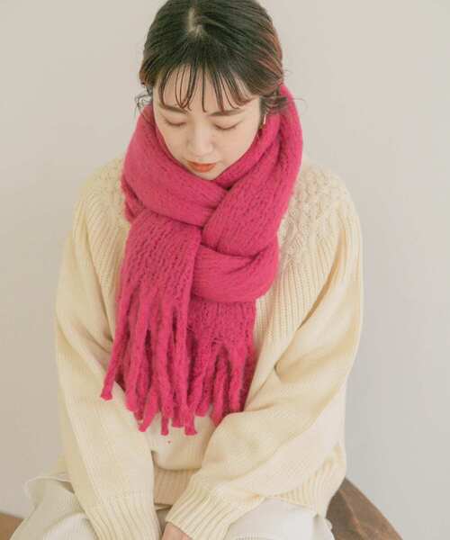 ITEMS URBANRESEARCH（アイテムズ アーバンリサーチ）の「リサイクルラッセルストール（ストール/ショール・レディース・ピンク/グレー/オフホワイト/ロイヤルブルー・ONE）」の4枚目の写真