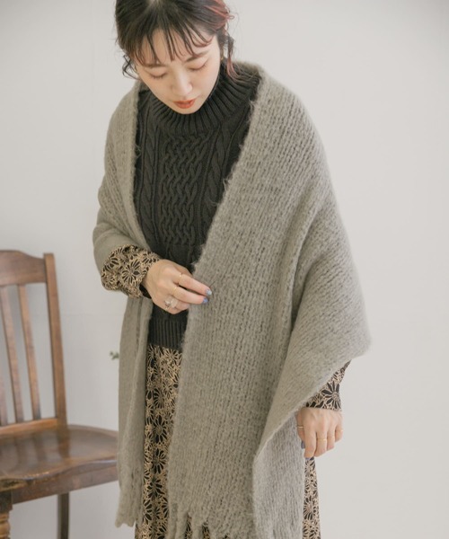 ITEMS URBANRESEARCH（アイテムズ アーバンリサーチ）の「リサイクルラッセルストール（ストール/ショール・レディース・ピンク/グレー/オフホワイト/ロイヤルブルー・ONE）」の8枚目の写真