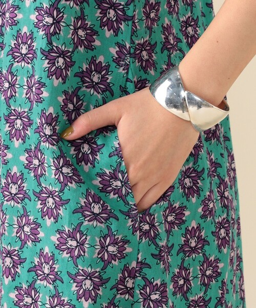 マーラカランコエ　ワンピース　M mala KALANCHOE ワンピース M オレンジx紺x青(ストライプ