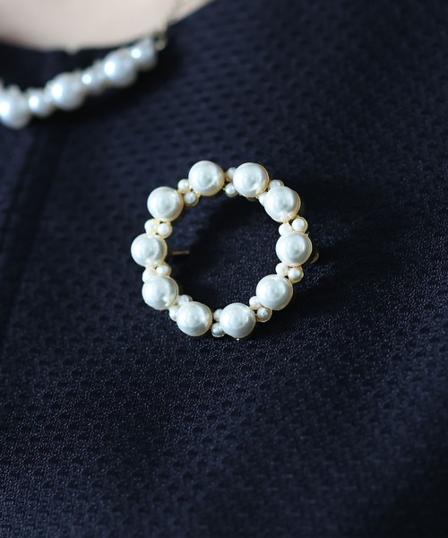 パールサークルブローチ 結婚式 同窓会 オケージョン お呼ばれ（ブローチ/コサージュ）｜PourVous（プールヴー） 5,292円