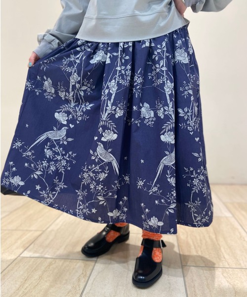 BOHEMIANS(ボヘミアンズ)の「BOHEMIANS/ボヘミアンズ NIGHTINGALE TW GATHER SKIRT ナイチンゲールギャザースカート(スカート・レディース・ネイビー・LARGE)」の4枚目の写真