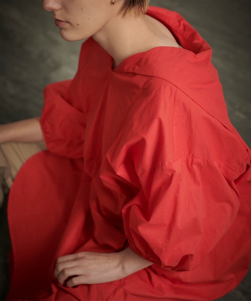 kha:ki(カーキ)の「「KHA:KI / カーキ」セーラーカラーワイドドレス"SAILOR COLLAR WIDE DRESS"(ワンピース・レディース・レッド/カーキ/サックスブルー/ホワイト・1/2)」の5枚目の写真