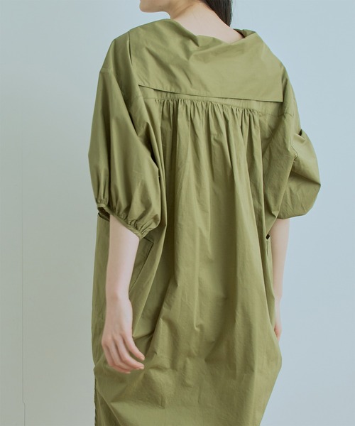 kha:ki(カーキ)の「「KHA:KI / カーキ」セーラーカラーワイドドレス"SAILOR COLLAR WIDE DRESS"(ワンピース・レディース・レッド/カーキ/サックスブルー/ホワイト・1/2)」の22枚目の写真