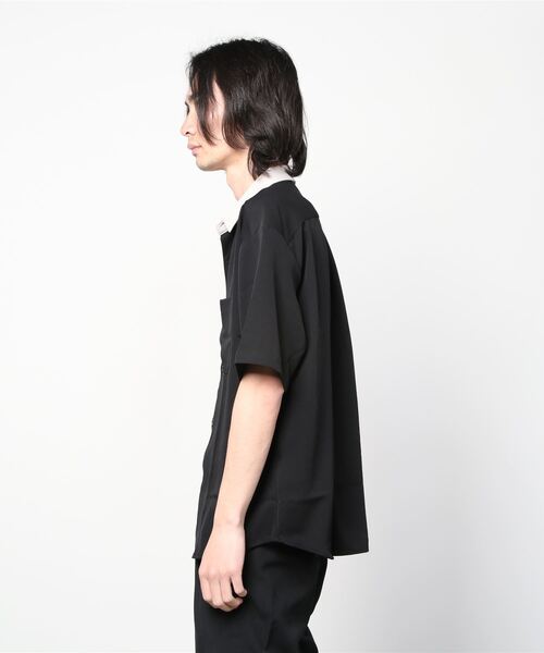 JOHN'S CLOSET（ジョンズクローゼット）の「【a】ナチュラルストレッチポリエステルクレリック半袖ビッグシャツ/ルーズシルエットシャツ（シャツ/ブラウス・メンズ・ホワイト/ブラック/ベージュ/ブルー/グリーン・MEDIUM/LARGE/X-LARGE）」の20枚目の写真