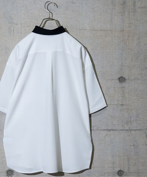 JOHN'S CLOSET（ジョンズクローゼット）の「【a】ナチュラルストレッチポリエステルクレリック半袖ビッグシャツ/ルーズシルエットシャツ（シャツ/ブラウス・メンズ・ホワイト/ブラック/ベージュ/ブルー/グリーン・MEDIUM/LARGE/X-LARGE）」の9枚目の写真