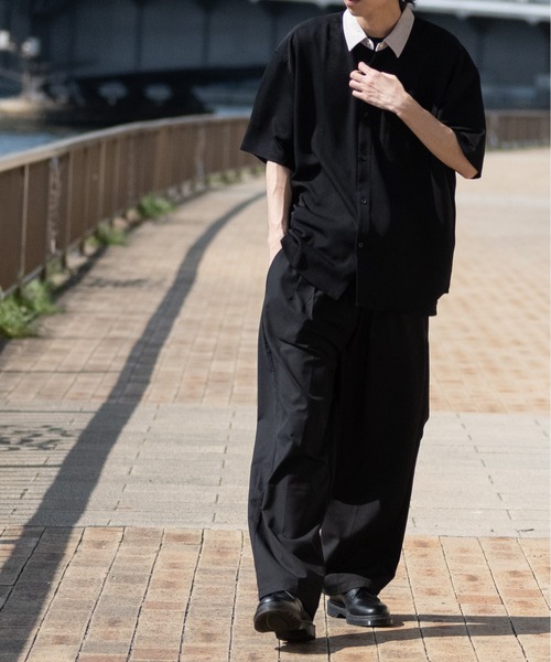 JOHN'S CLOSET（ジョンズクローゼット）の「【a】ナチュラルストレッチポリエステルクレリック半袖ビッグシャツ/ルーズシルエットシャツ（シャツ/ブラウス・メンズ・ホワイト/ブラック/ベージュ/ブルー/グリーン・MEDIUM/LARGE/X-LARGE）」の22枚目の写真