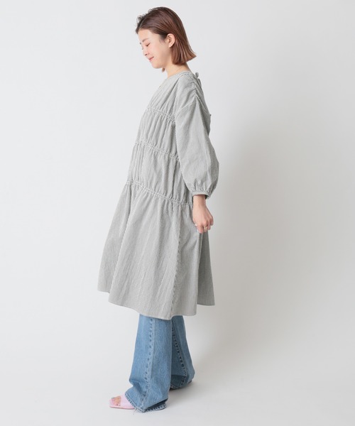 U by SPICK&SPAN(ユーバイスピックアンドスパン)の「バックリボンギャザーワンピース◆(ワンピース・レディース・ベージュ/ネイビー/サックスブルー・FREE)」の16枚目の写真