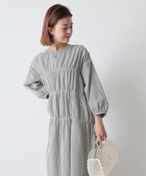 U by SPICK&SPAN(ユーバイスピックアンドスパン)の「バックリボンギャザーワンピース◆(ワンピース・レディース・ベージュ/ネイビー/サックスブルー・FREE)」の22枚目の写真