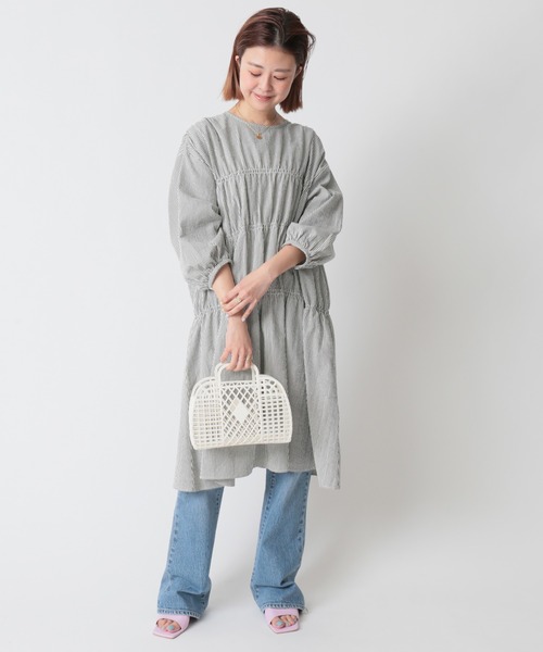 U by SPICK&SPAN(ユーバイスピックアンドスパン)の「バックリボンギャザーワンピース◆(ワンピース・レディース・ベージュ/ネイビー/サックスブルー・FREE)」の13枚目の写真