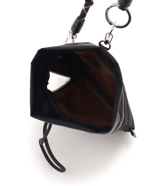 MSPC（エムエスピーシー）の「【YOSEMITE STRAP × MSPC】KINNCHAKU BAG(巾着ショルダーバッグ)（ショルダーバッグ・メンズ・ブラック・FREE）」の19枚目の写真