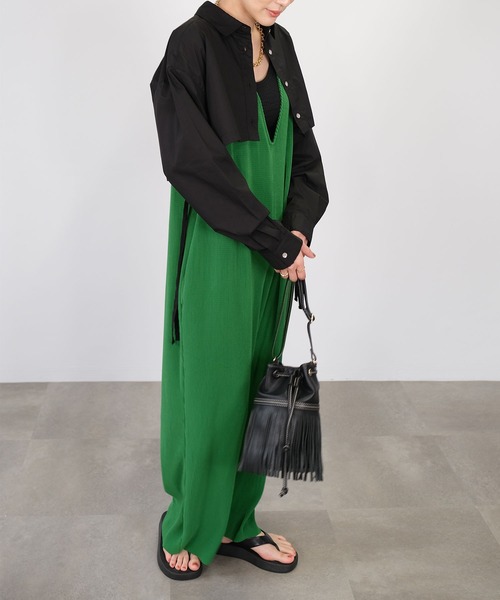 ANDJ(アンドジェイ)の「ショート丈ルーズシャツ(シャツ/ブラウス・レディース・ブラック/オフホワイト・M)」の20枚目の写真