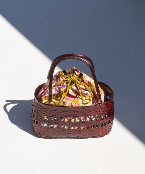 ゆかた館グレース（ユカタカングレース）の「籠バッグ（和装小物・レディース・ストライプ/チェック/ブラック系/ブラック系1/ベージュ系1/ネイビー系/ブルー系/ブルー系1/イエロー系/ピンク系/レッド系/レッド系1/レッド系2/レッド系3/ベージュ系/レッド系その他/ブラック系2/ブラック系3/ピンク/ネイビー系2/ネイビー系1/イエロー系1/レッド系5/レッド系4・FREE）」の14枚目の写真